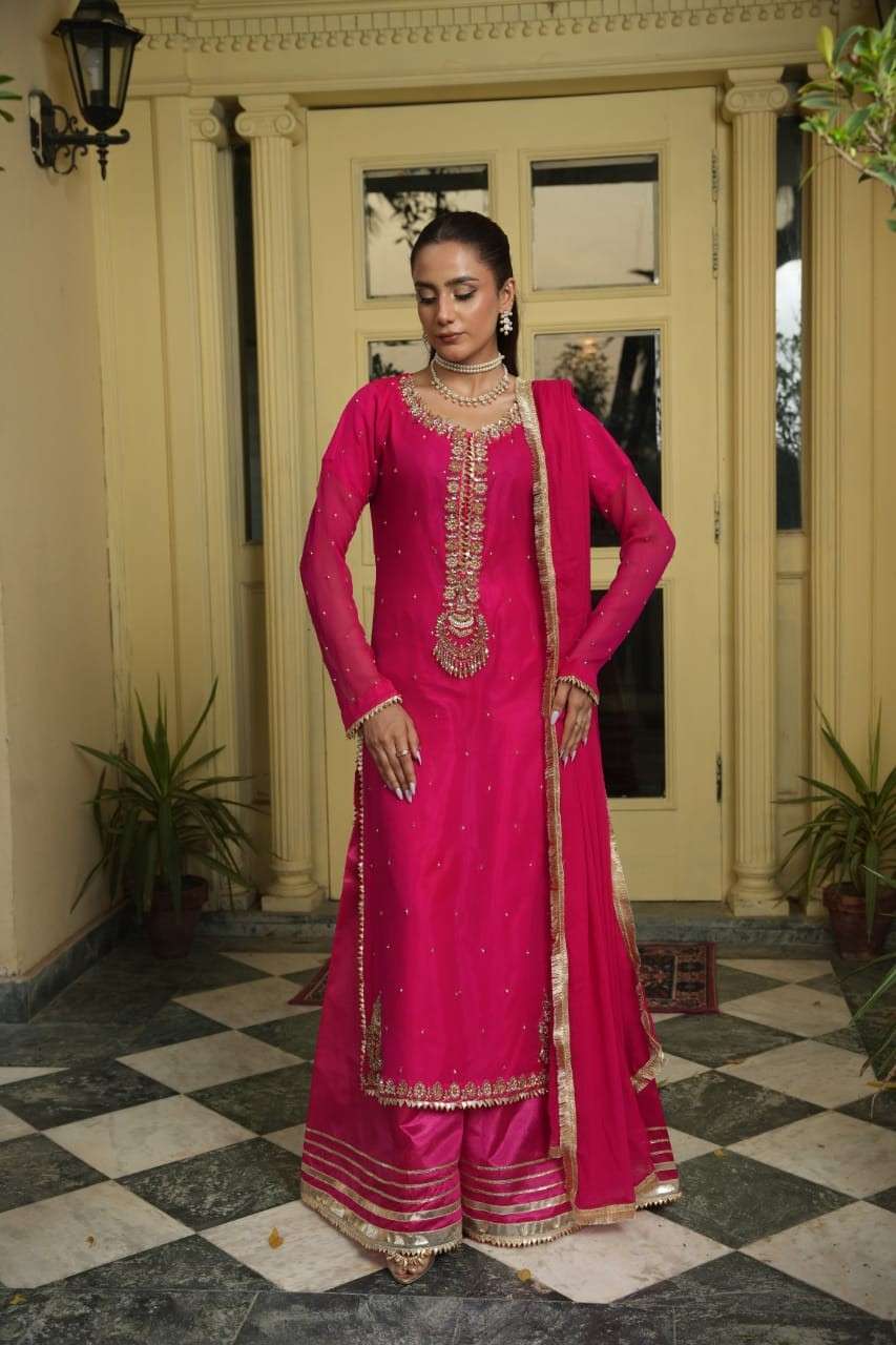 Shocking pink embroidered kurta set