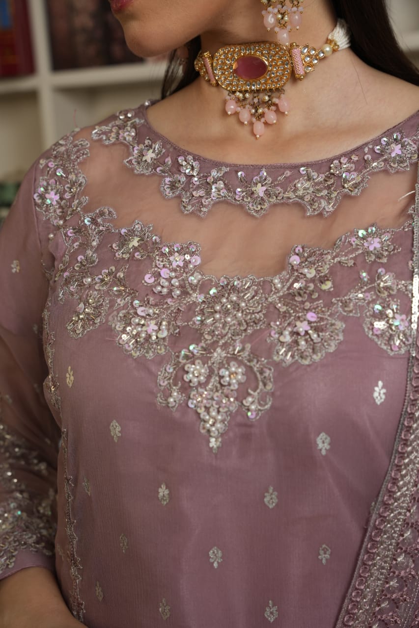 MAUVE Embroidery long shirt