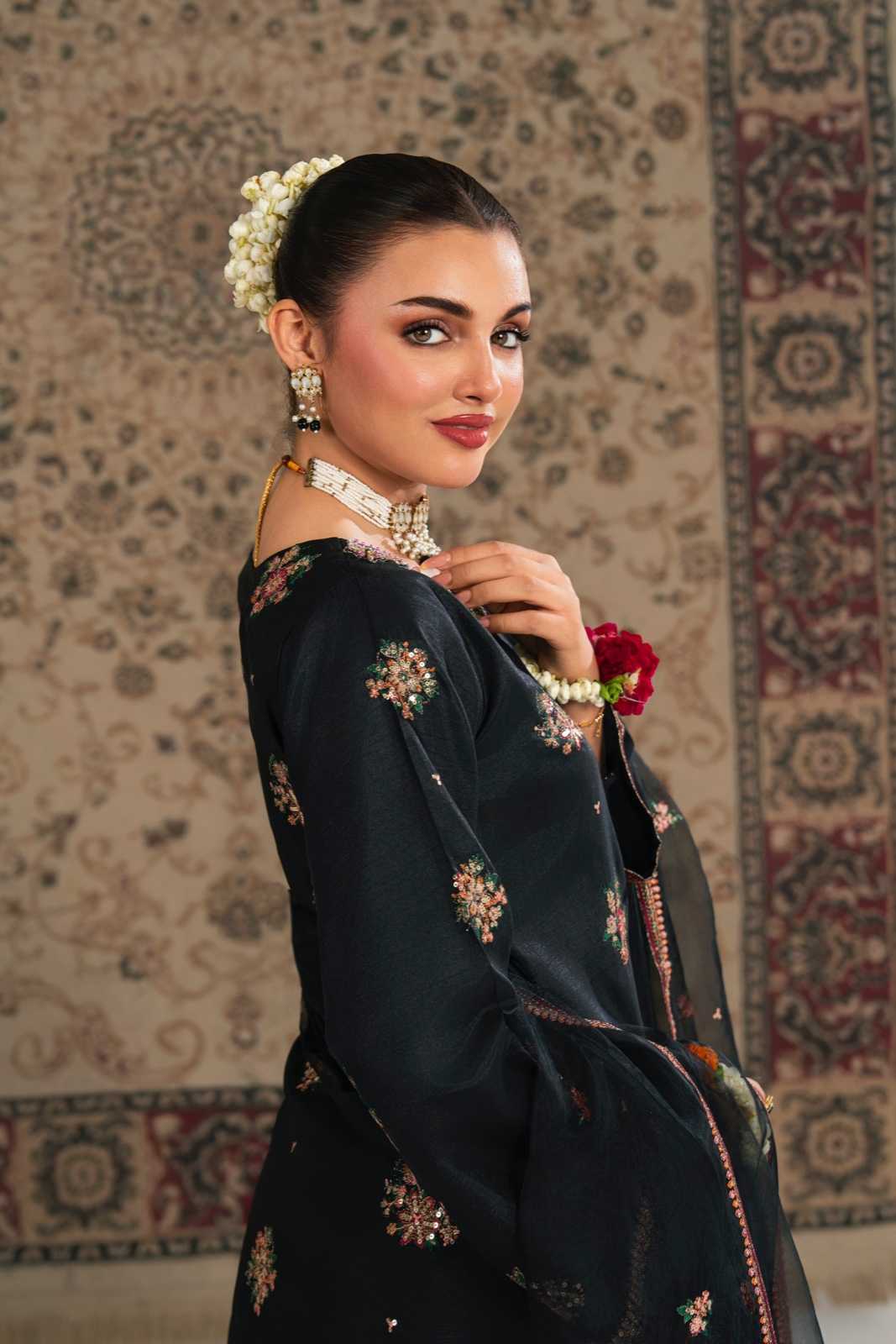 Black Embroidered Kurta Set