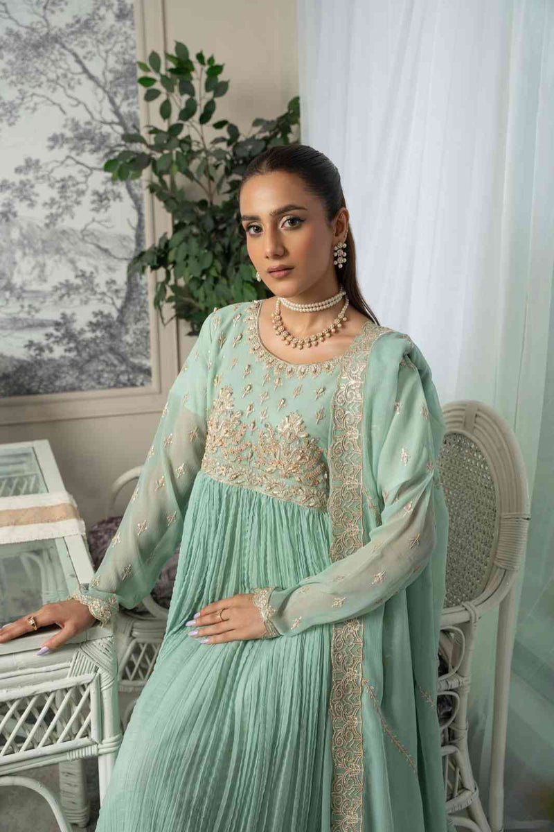 Sage Green Pishwas